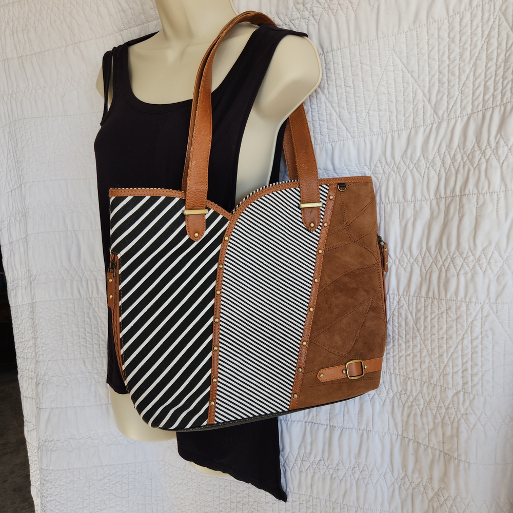 Vaan & Co Patchwork Tote Bag | Leather & Canvas | Striped Boho Shoulder Bag
